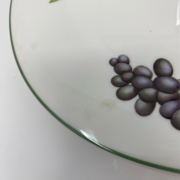 Ashbury Serving Plate with Handle - Picture 6 of 14